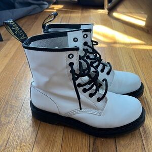 White doc marten boots